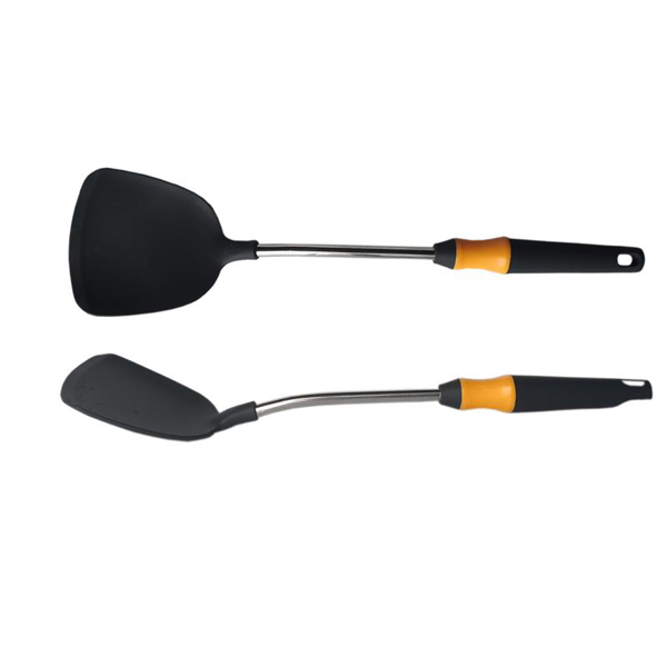 4 pcs of Silicone And Stainless Steel Kitchen Utensils-BH-SKU012